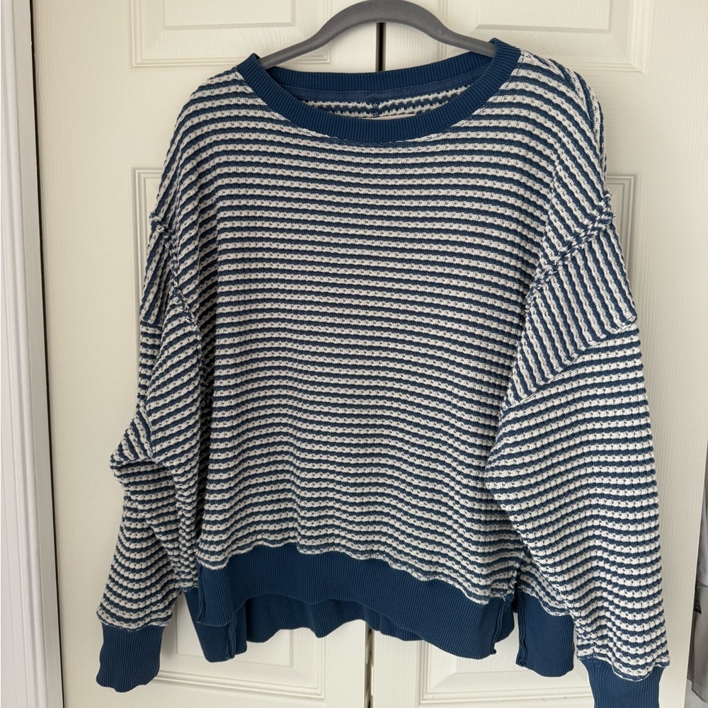 Striped Americann Eagle oversized crewneck.